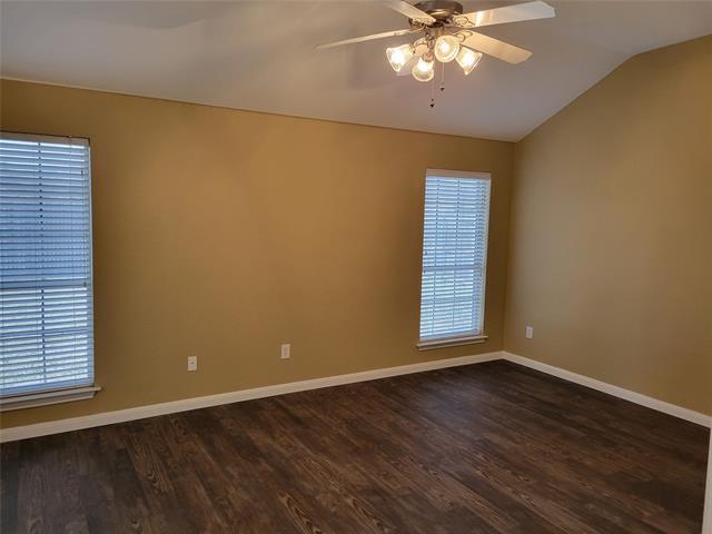 Building Photo - 5216 Sioux Creek Ln