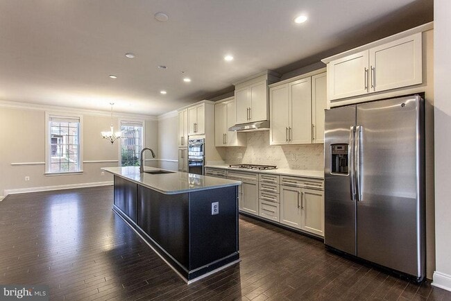 Building Photo - 7807 Crystal Brook Way