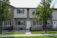 Building Photo - 487 W 1490 N