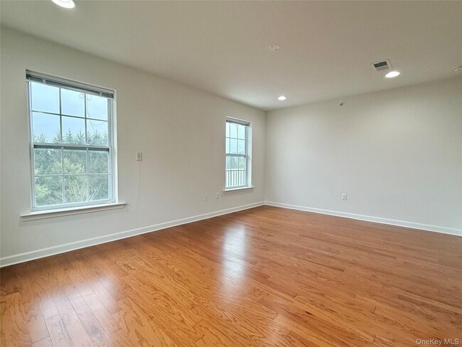 Building Photo - 808 Egrets Lndg