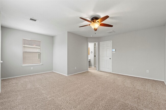 Building Photo - 7606 Hillsdale Park Ct