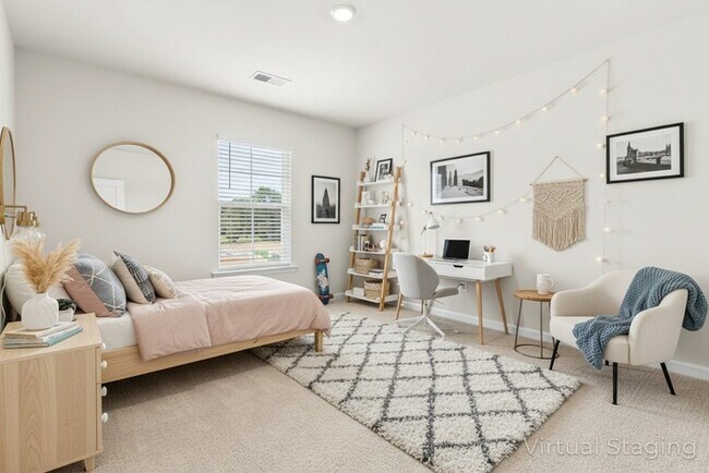 Building Photo - 917 Hayston Wy