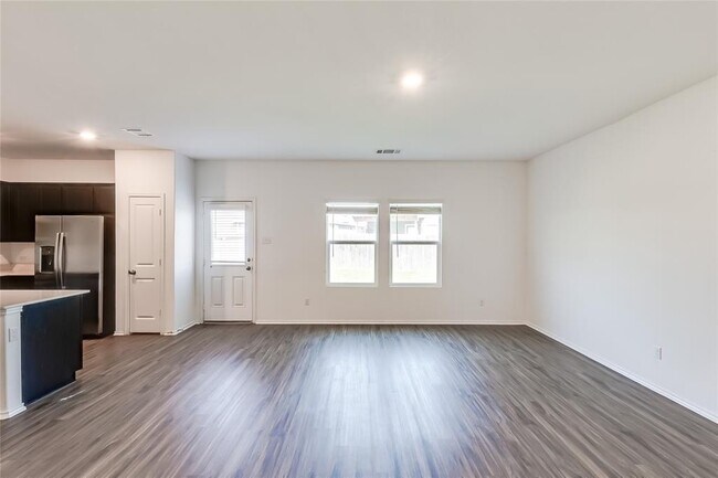 Building Photo - 415 Geode Glen