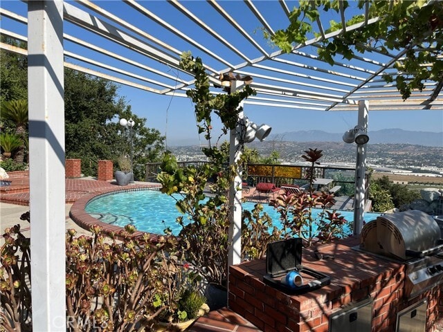 Building Photo - 22033 Birds Eye Dr