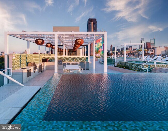 Primary Photo - 809 Poplar St