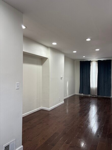 Building Photo - 3156 Agate St