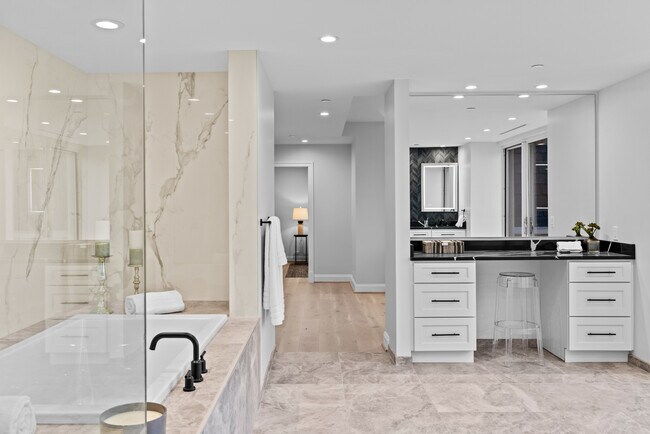 Building Photo - 801 Key Hwy