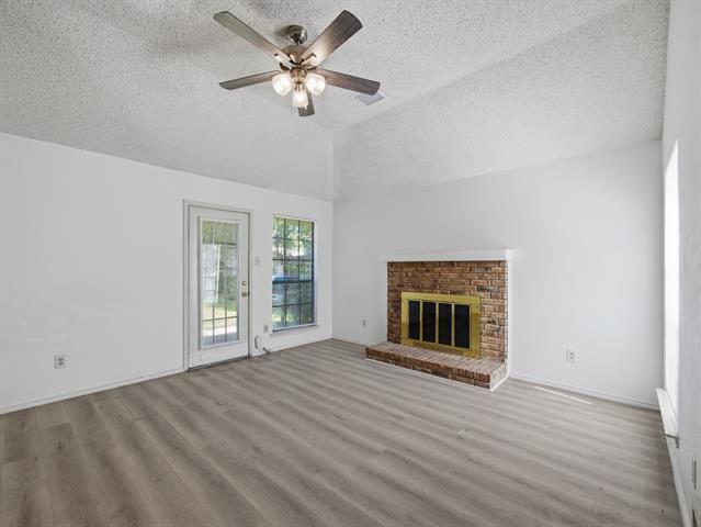 Building Photo - 2103 Overview Ln