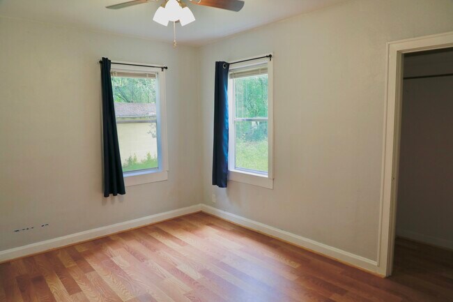 Building Photo - Magnolia Heights