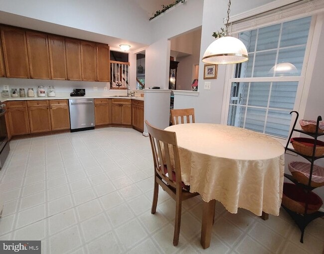 Building Photo - 11611 Hampshire Ct