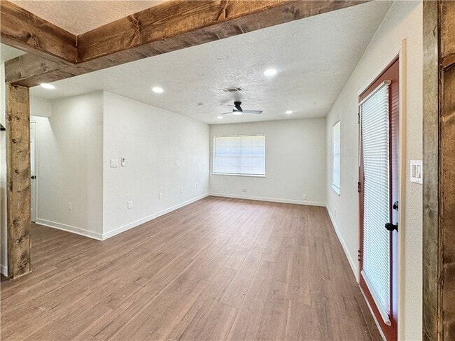 Building Photo - 603 W Evans St