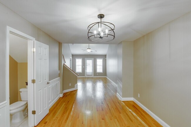 Building Photo - 115 Noel Cove Cir