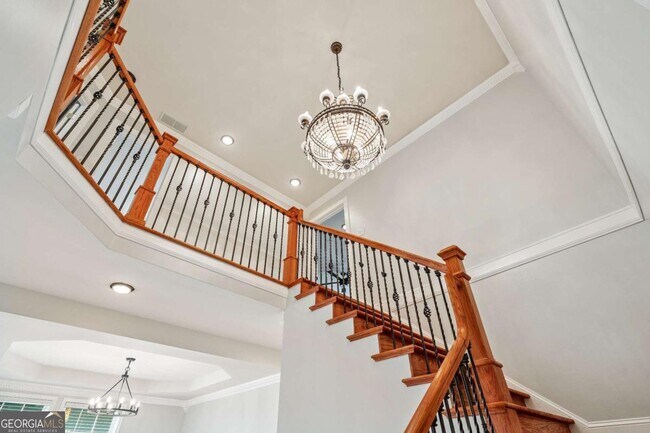 Building Photo - 1578 Lincoln Ave SE