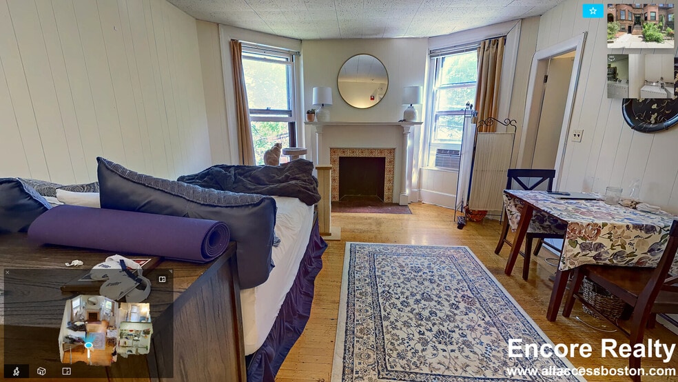 Building Photo - 1063 Beacon St