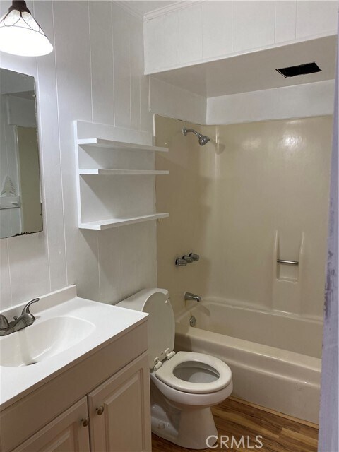 Building Photo - 23719 Bowl