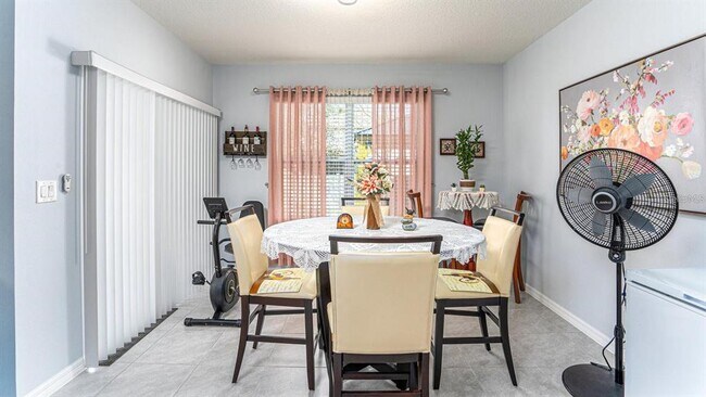 Building Photo - 1610 Spray Terrace