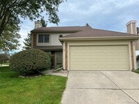 Building Photo - 1483 Colony Dr