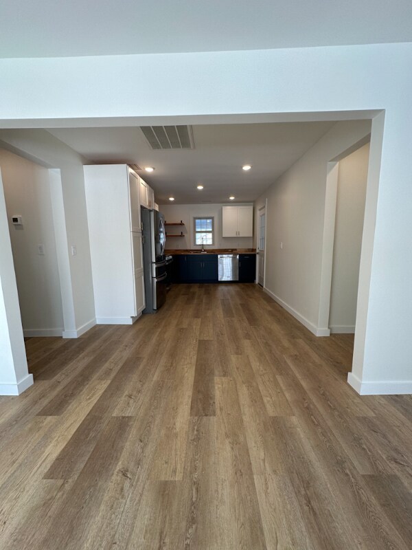 Building Photo - 113 Eastland Ave