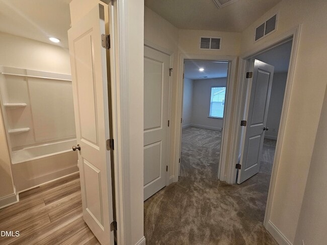 Building Photo - 48 Bloodroot St