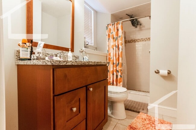 Building Photo - Beautiful 4 bed 2 bath in Brighton..... Don't miss out!!!