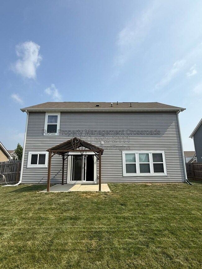 Building Photo - 5509 W Woodhaven Dr