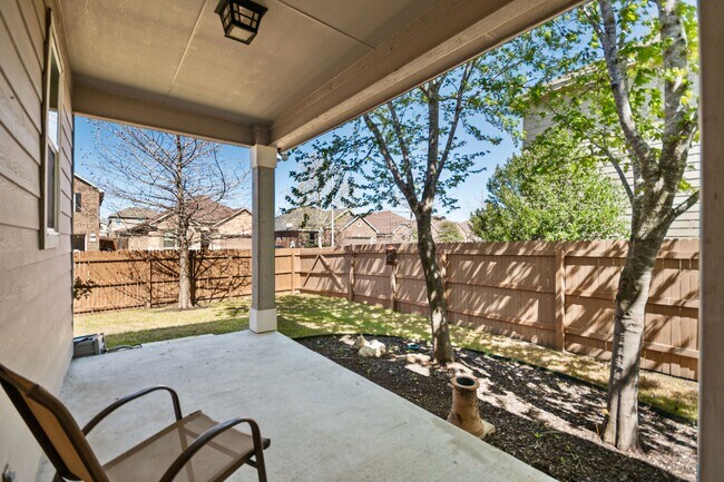 Building Photo - 2073 Turkey Creek