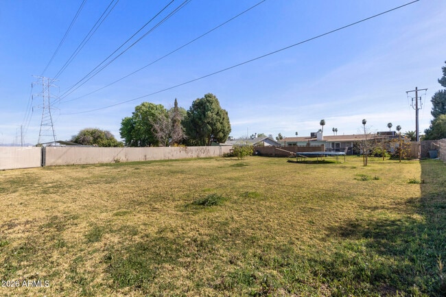 Building Photo - 2208 E Contessa Cir