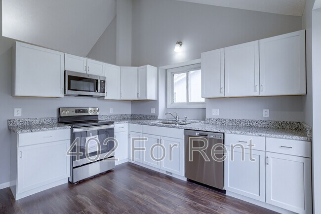 Building Photo - 12129 Wirt St