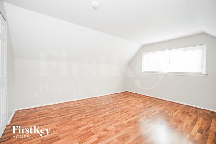 Building Photo - 754 Bevis Rd