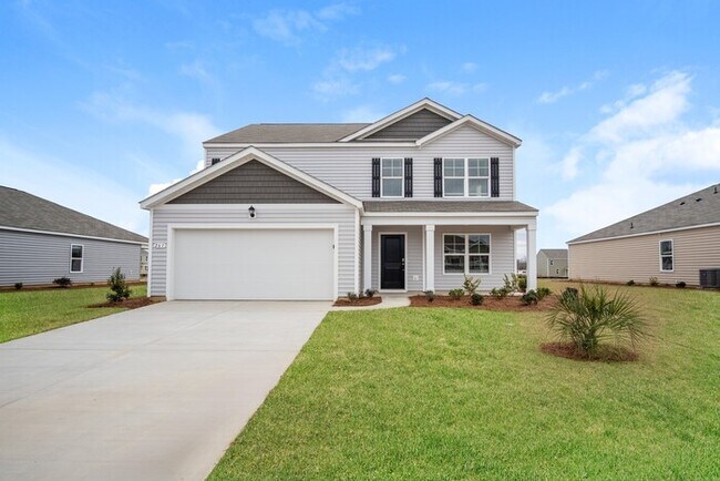 Primary Photo - Inviting 5-Bedroom in Conway