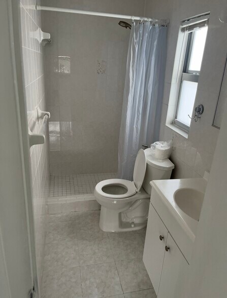 Building Photo - 11480 SW 55th St