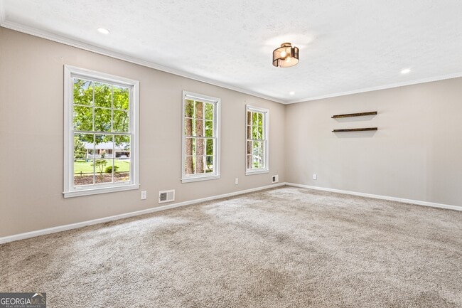 Building Photo - 1056 Mandalay Ct SW