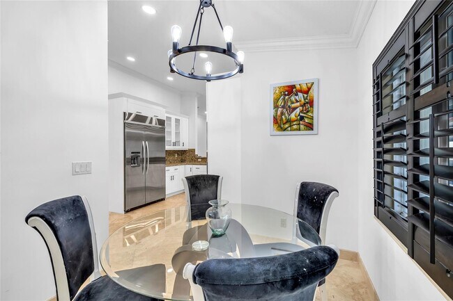 Building Photo - 6300 SW 190th Ave