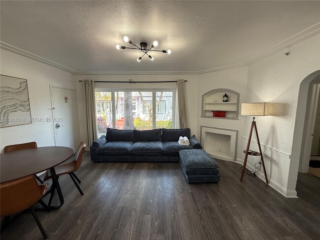 Building Photo - 1536 Jefferson Ave