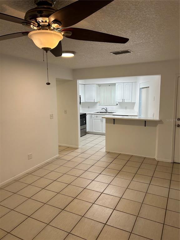 Building Photo - 1714 Foxhall Cir