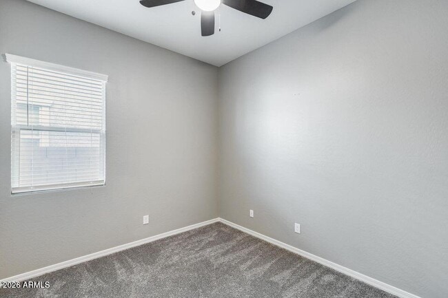 Building Photo - 2661 S Olympic Dr