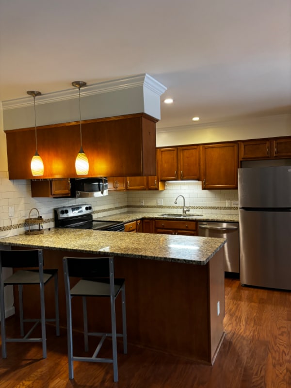 Building Photo - 271 Summerwalk Cir