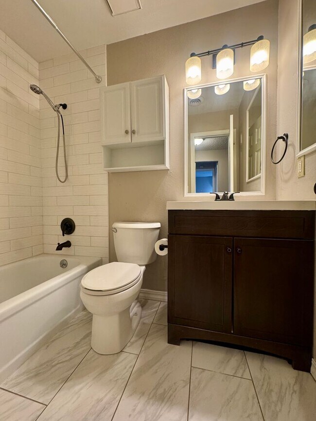 Building Photo - Updated CONDO in Rockrimmon with POOL, TENNIS and PICKLEBALL COURTS!