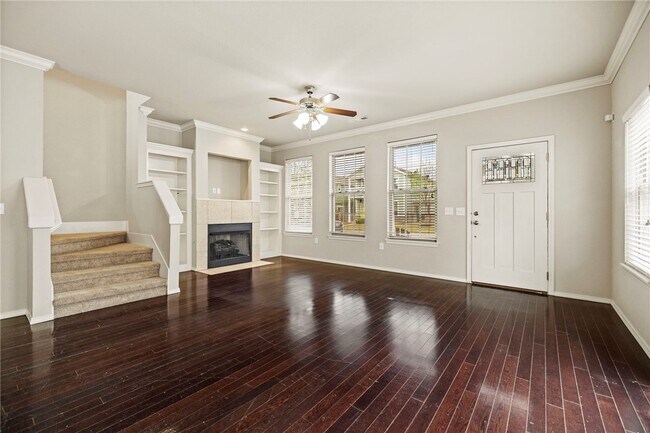 Building Photo - 614 N Keats Dr