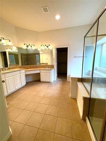 Building Photo - 5412 Bentrose Dr