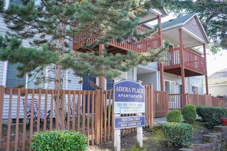 Building Photo - FREE RENT! Bright 1 Bdr w/Open Floorplan, DW & Patio + Cat OK!