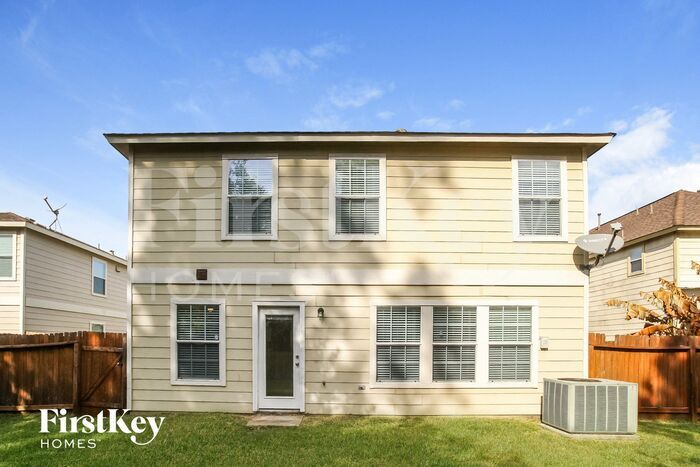 Building Photo - 6523 Bluestone Springs Ln