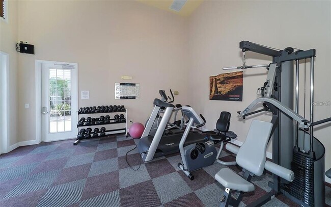 Building Photo - 7658 Plantation Cir