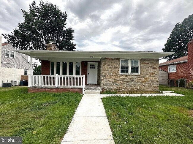 Building Photo - 1816 Tyler Rd