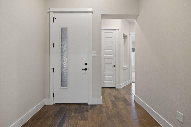 Building Photo - 13701 Ronald Reagan Blvd