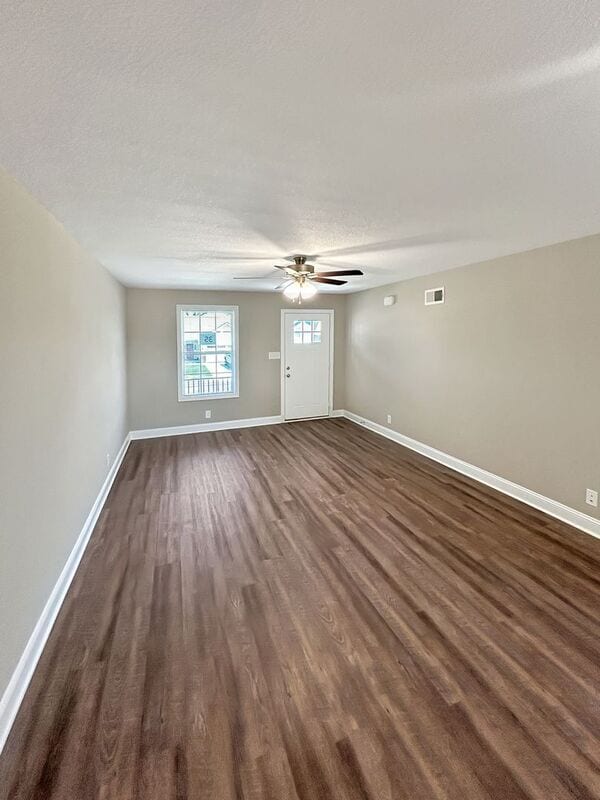 Building Photo - 1249 Cardinal Crk Dr