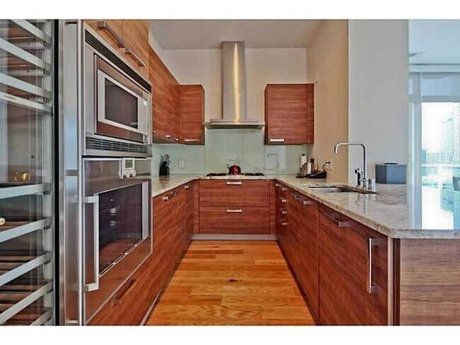 Building Photo - 45 Ivan Allen Jr Blvd NW