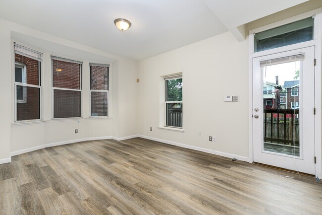 Building Photo - 5932 McPherson Ave