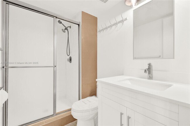 Building Photo - 675 NW 85th Ct