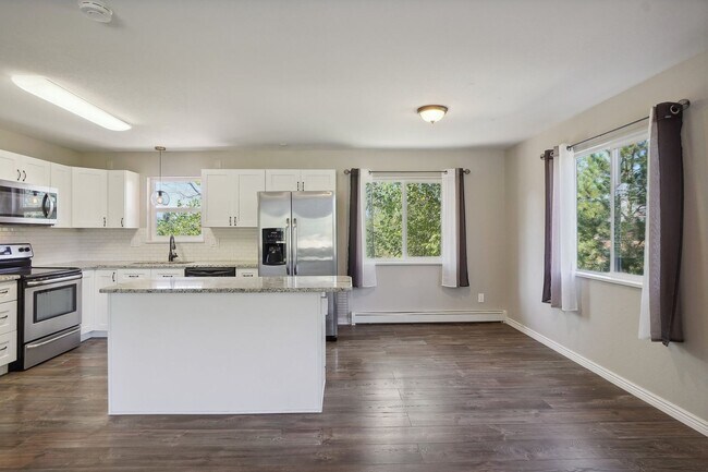 Building Photo - Market at Chapel Hills 4BD on .6 acre Lot